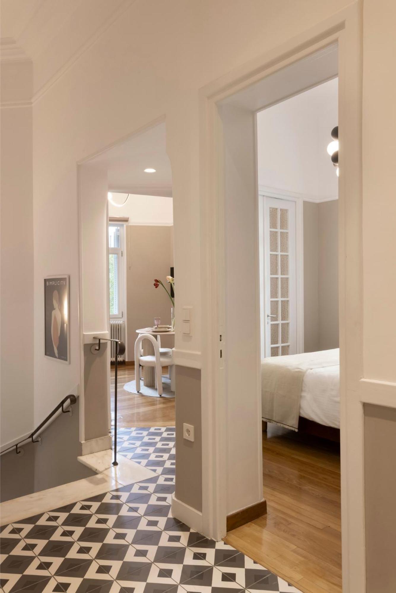 Acropolis Maisonette 3br 6ppl 15min Metro&museum * Atenas