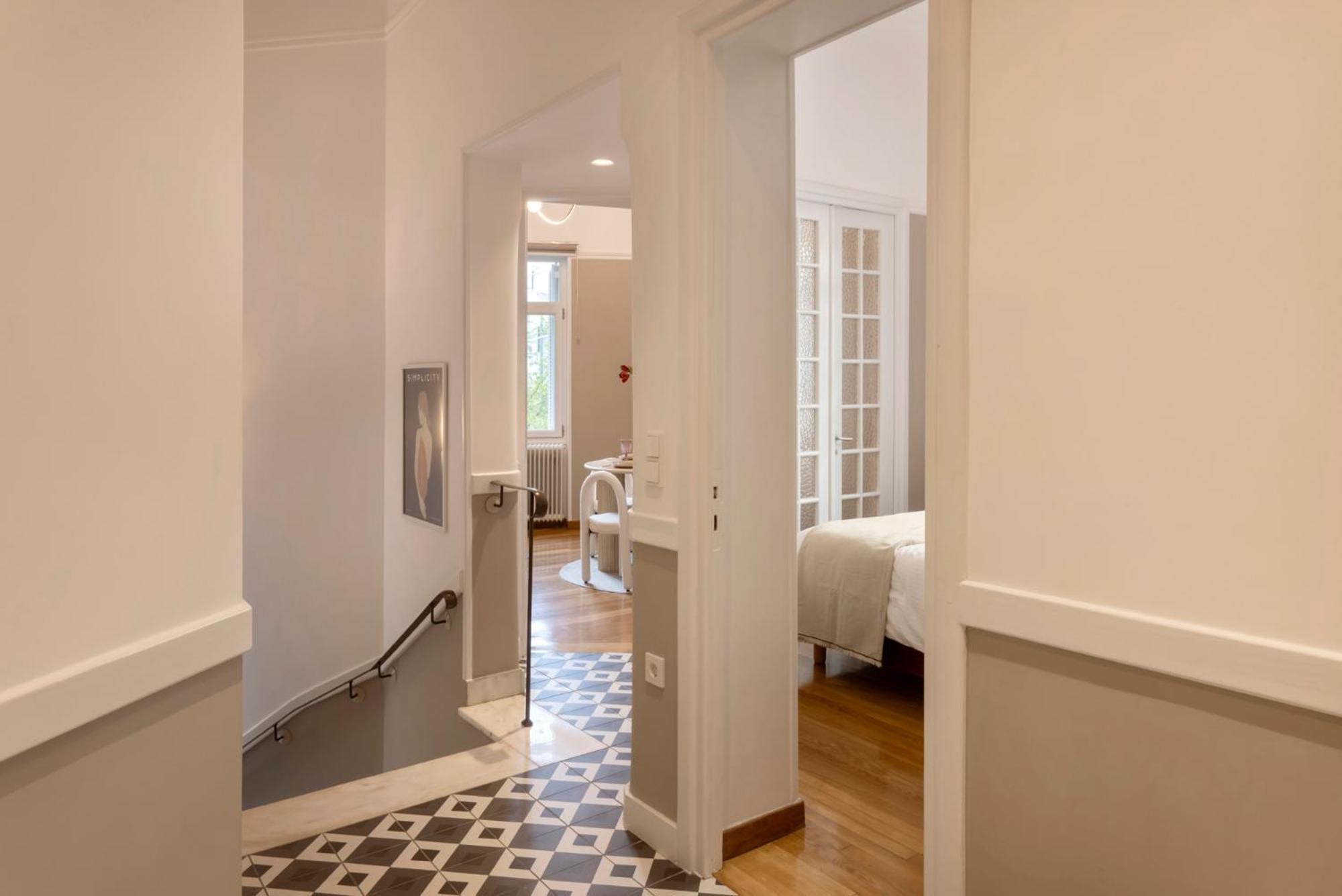 Acropolis Maisonette 3br 6ppl 15min Metro&museum Apartamento Atenas